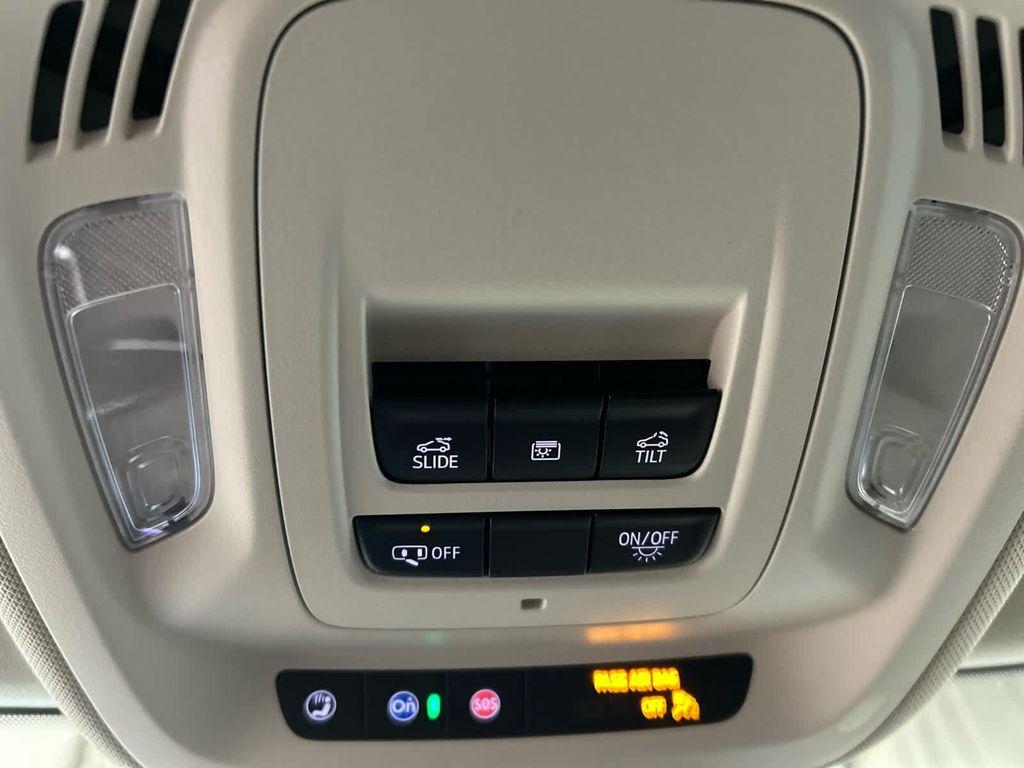 used 2023 Buick Envision car, priced at $32,989