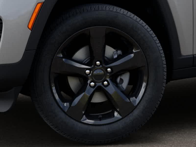 new 2025 Jeep Grand Cherokee car, priced at $46,375