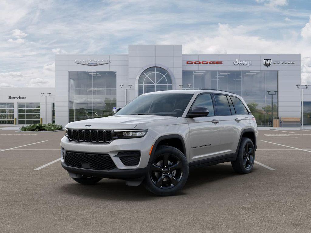 new 2025 Jeep Grand Cherokee car, priced at $46,375