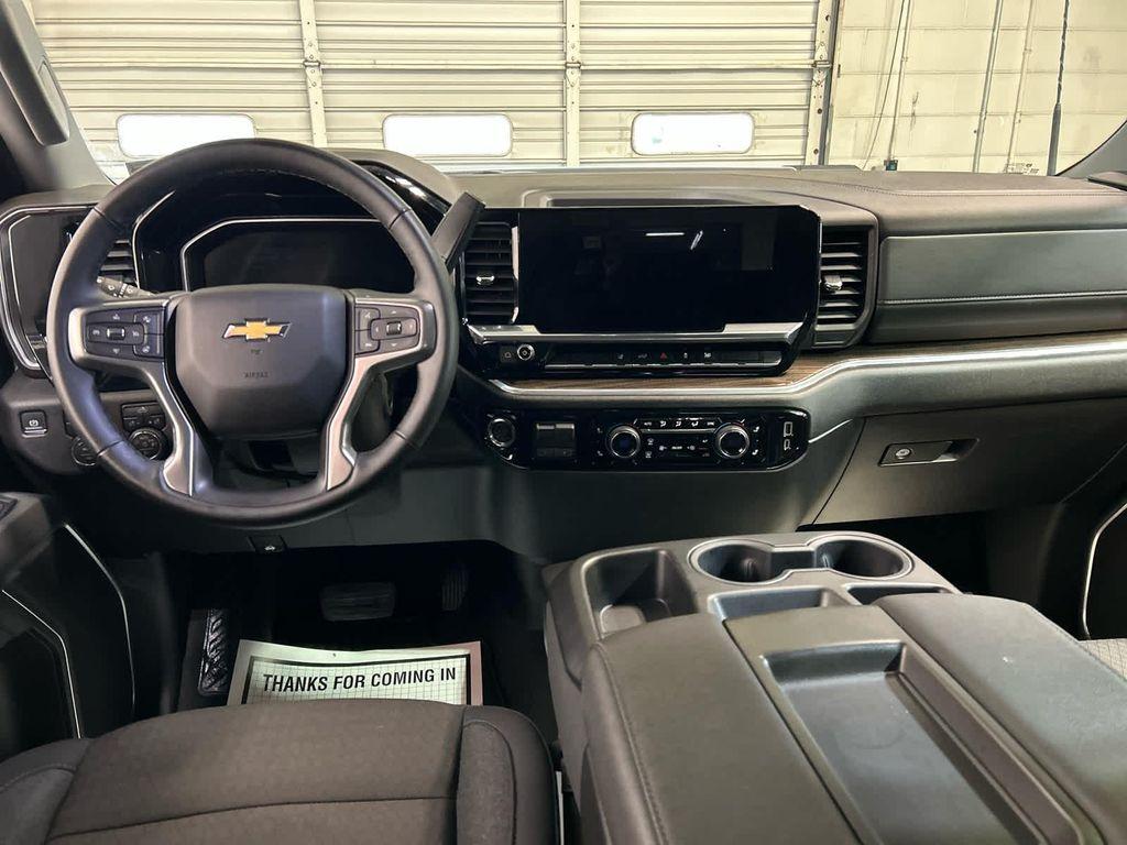 used 2025 Chevrolet Silverado 2500 car, priced at $59,989
