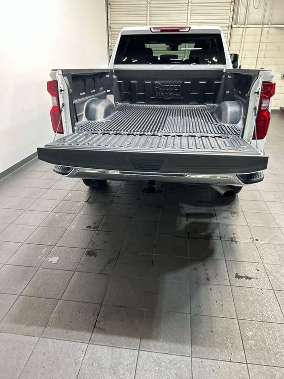 used 2025 Chevrolet Silverado 2500 car, priced at $59,989
