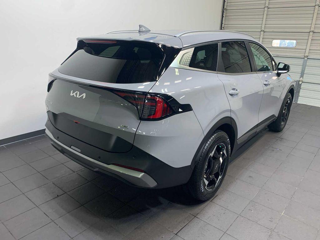new 2026 Kia Sportage Hybrid car, priced at $35,477
