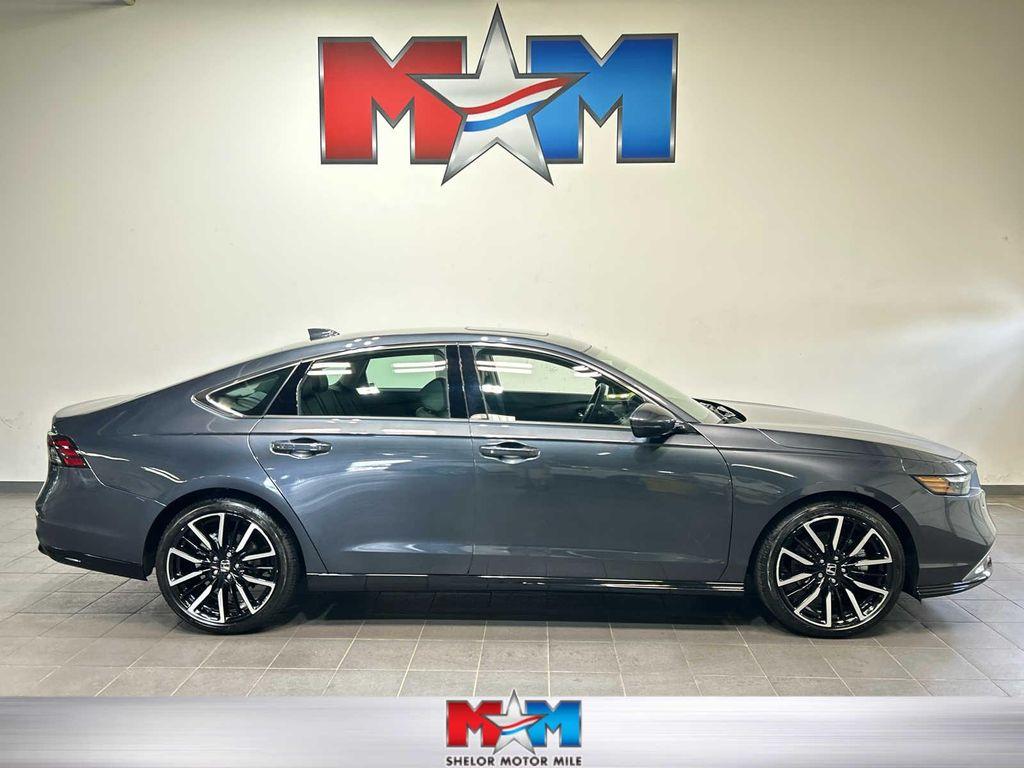 used 2024 Honda Accord Hybrid car, priced at $38,286