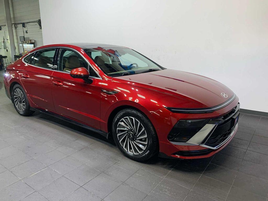 used 2024 Hyundai Sonata Hybrid car, priced at $30,749