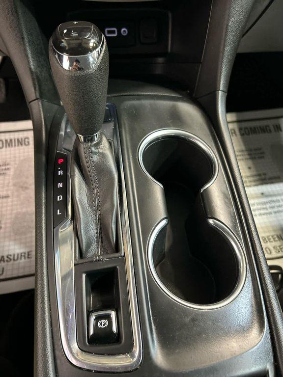 used 2021 Chevrolet Equinox car, priced at $16,682