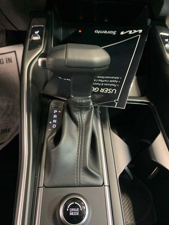 new 2026 Kia Sorento car, priced at $36,038