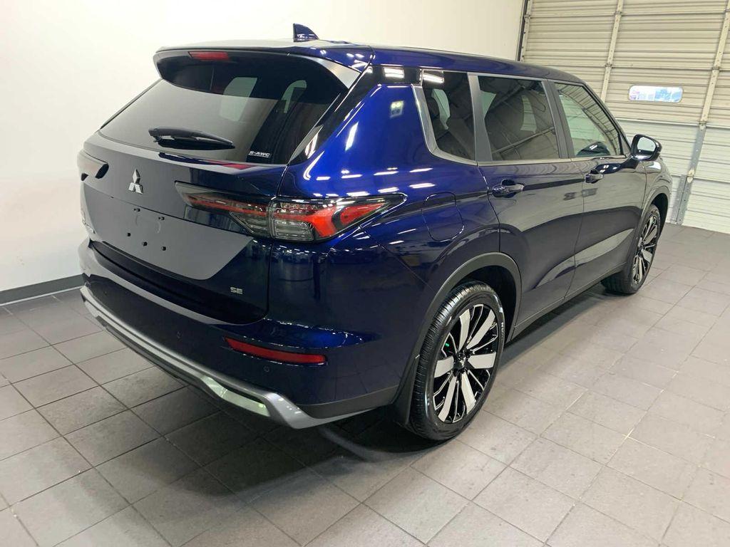 new 2026 Mitsubishi Outlander car, priced at $38,657