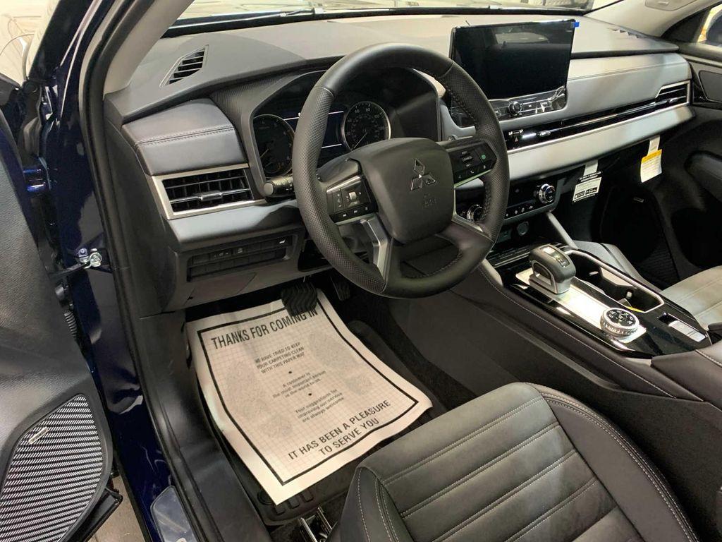 new 2026 Mitsubishi Outlander car, priced at $38,657