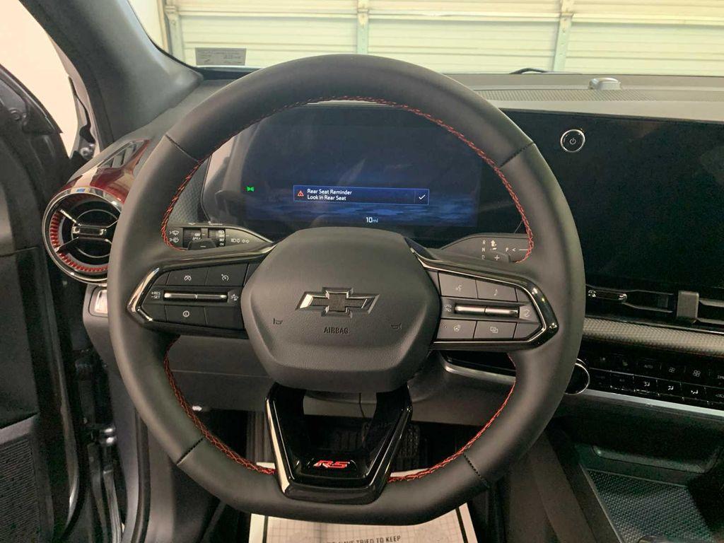 new 2026 Chevrolet Equinox car, priced at $37,270