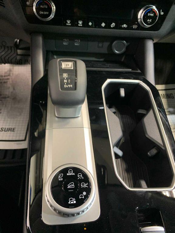 new 2025 Mitsubishi Outlander car, priced at $38,120