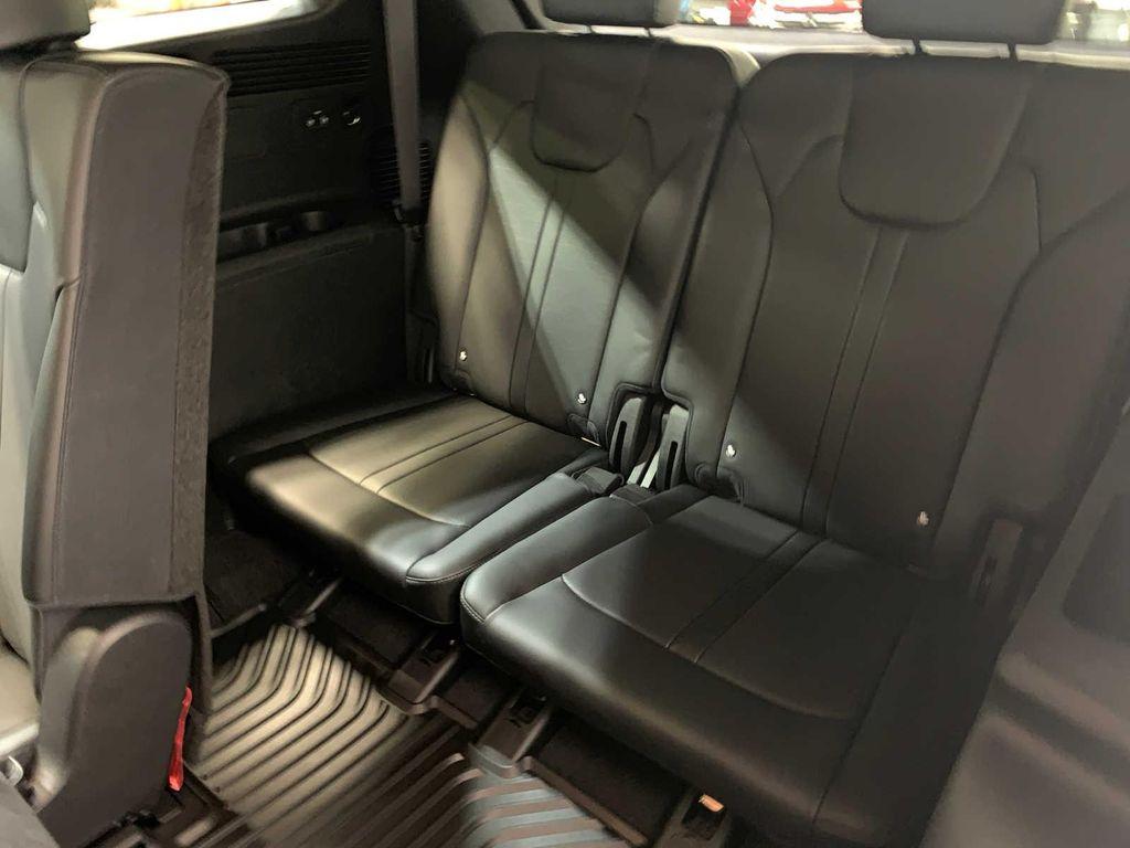 new 2026 Kia Sorento car, priced at $41,043