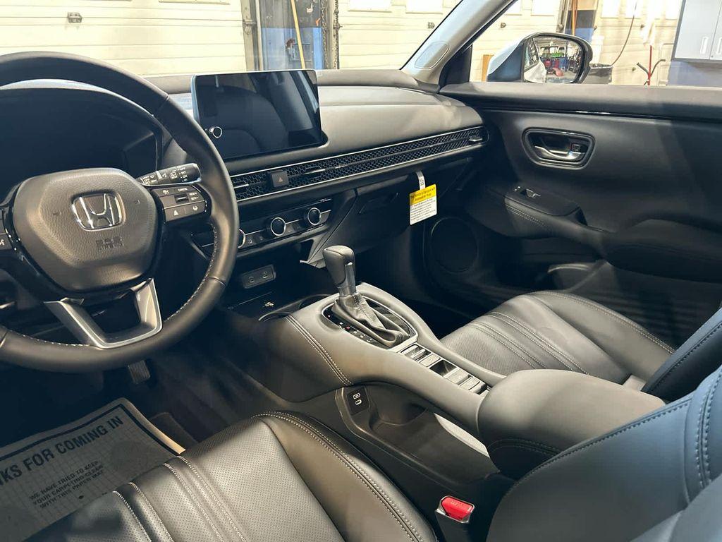 new 2026 Honda HR-V car, priced at $33,455