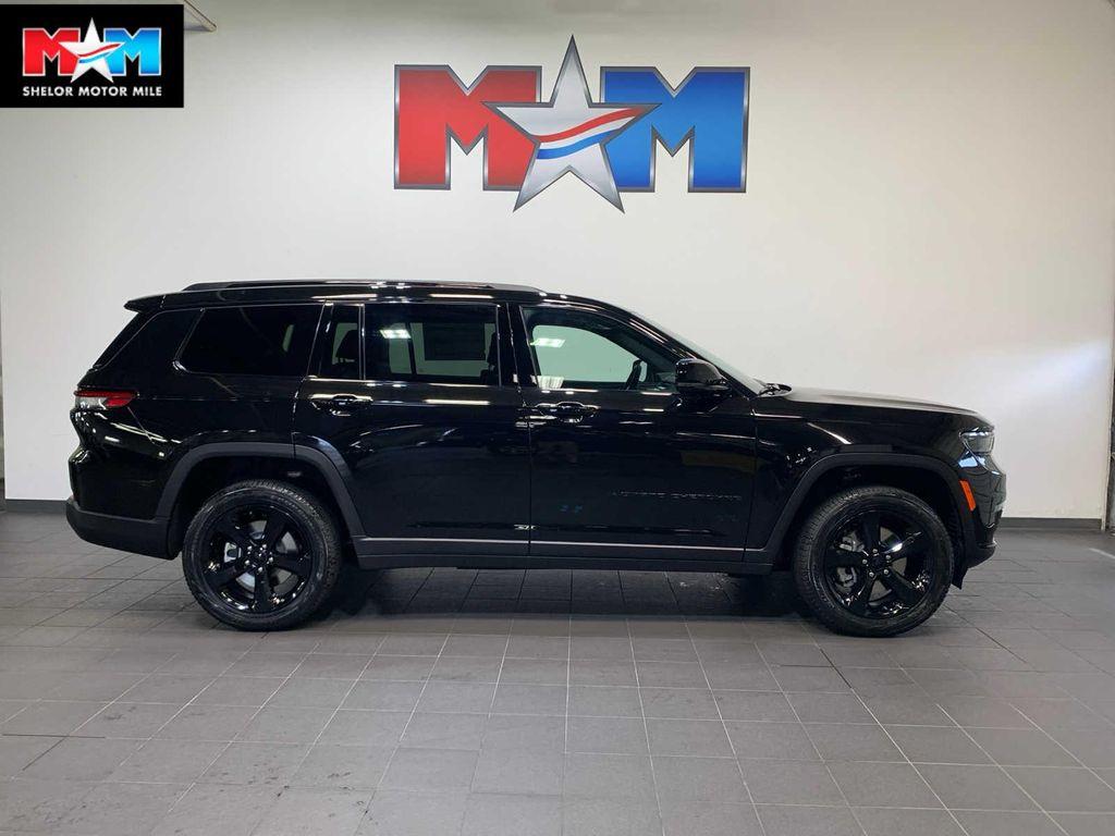 new 2025 Jeep Grand Cherokee L car, priced at $51,995