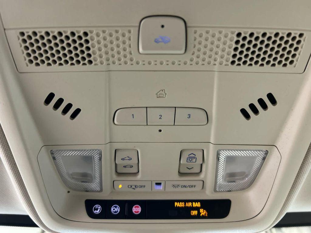 used 2022 Cadillac XT5 car, priced at $34,689