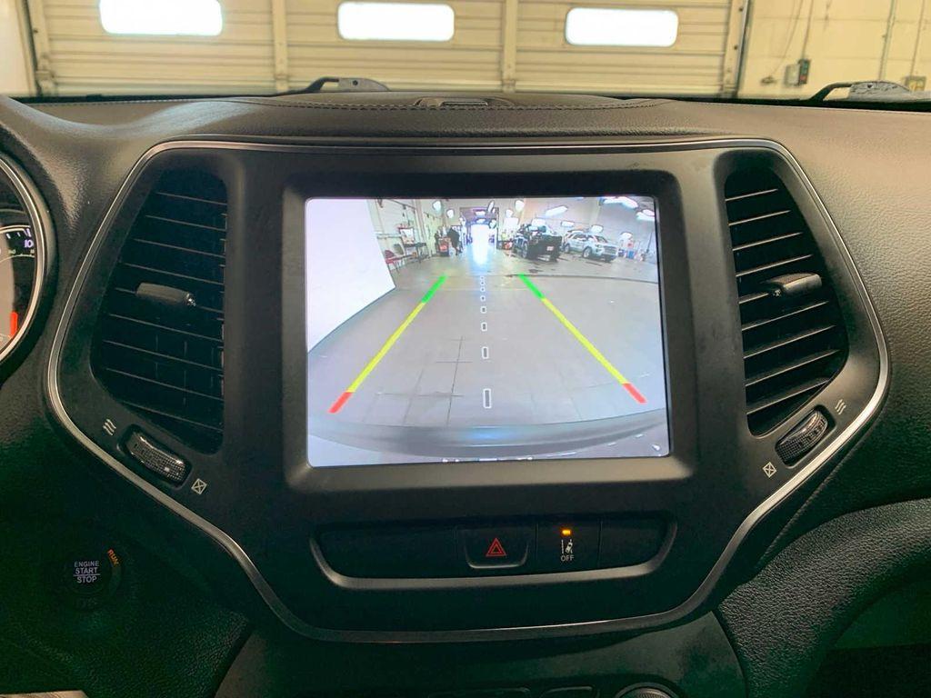 used 2022 Jeep Cherokee car, priced at $23,587