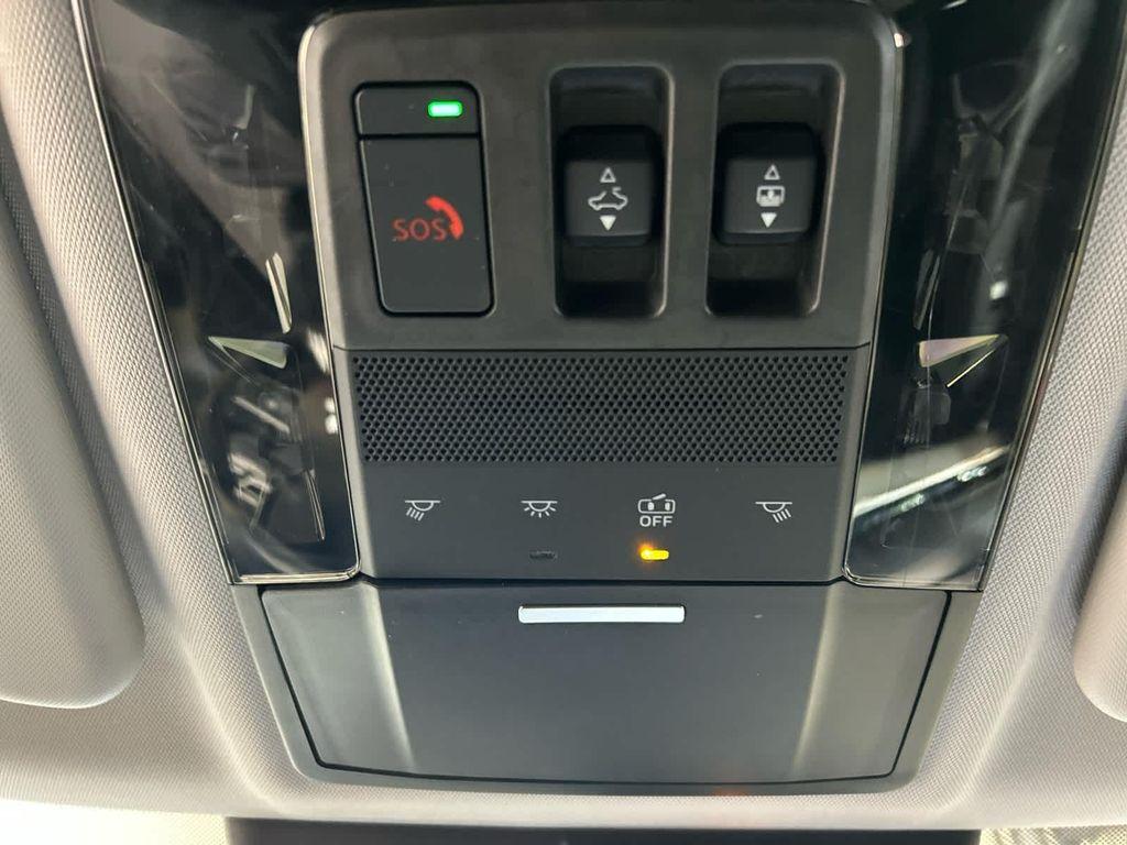 used 2025 Mitsubishi Outlander car, priced at $33,482