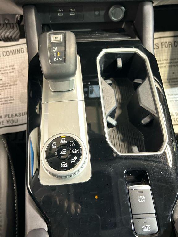 used 2025 Mitsubishi Outlander car, priced at $33,482