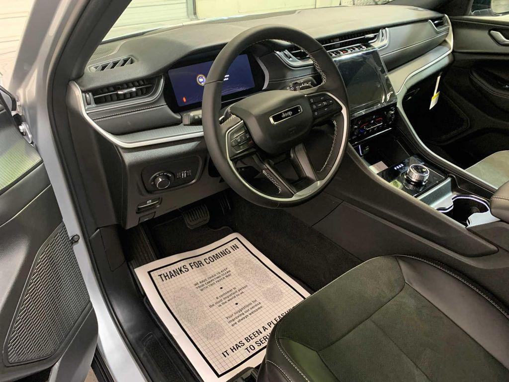 new 2025 Jeep Grand Cherokee L car, priced at $47,875