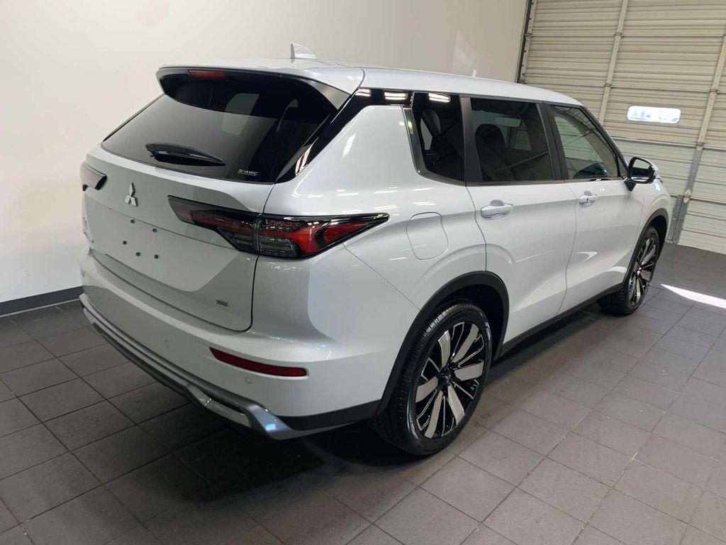 new 2026 Mitsubishi Outlander car, priced at $38,767