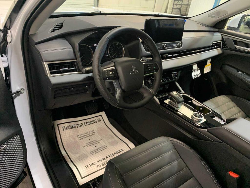 new 2026 Mitsubishi Outlander car, priced at $38,767