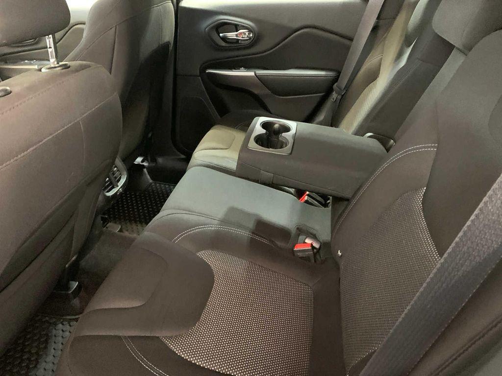 used 2019 Jeep Cherokee car, priced at $13,485