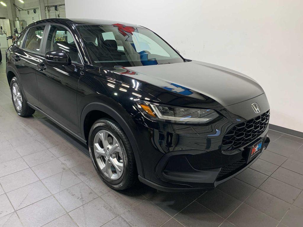 used 2025 Honda HR-V car, priced at $25,974