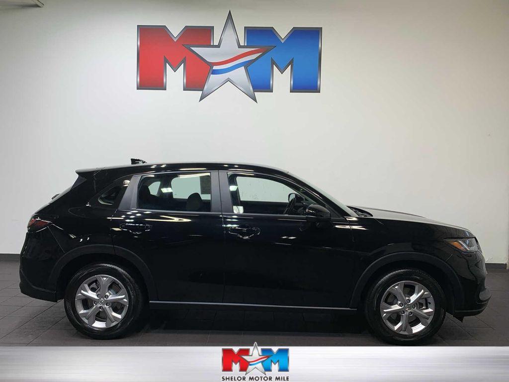 used 2025 Honda HR-V car, priced at $25,974