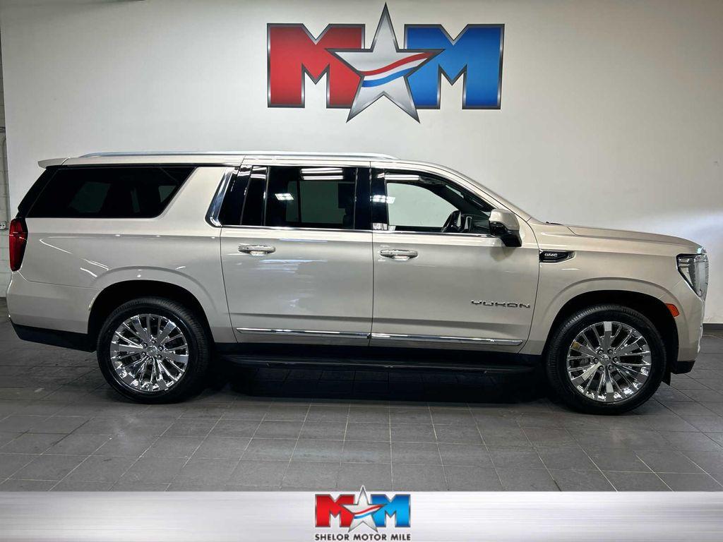 used 2021 GMC Yukon XL car, priced at $40,682