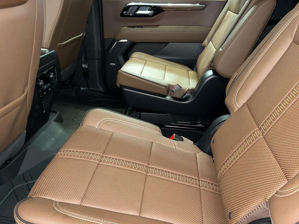 new 2026 Chevrolet Suburban car, priced at $99,944