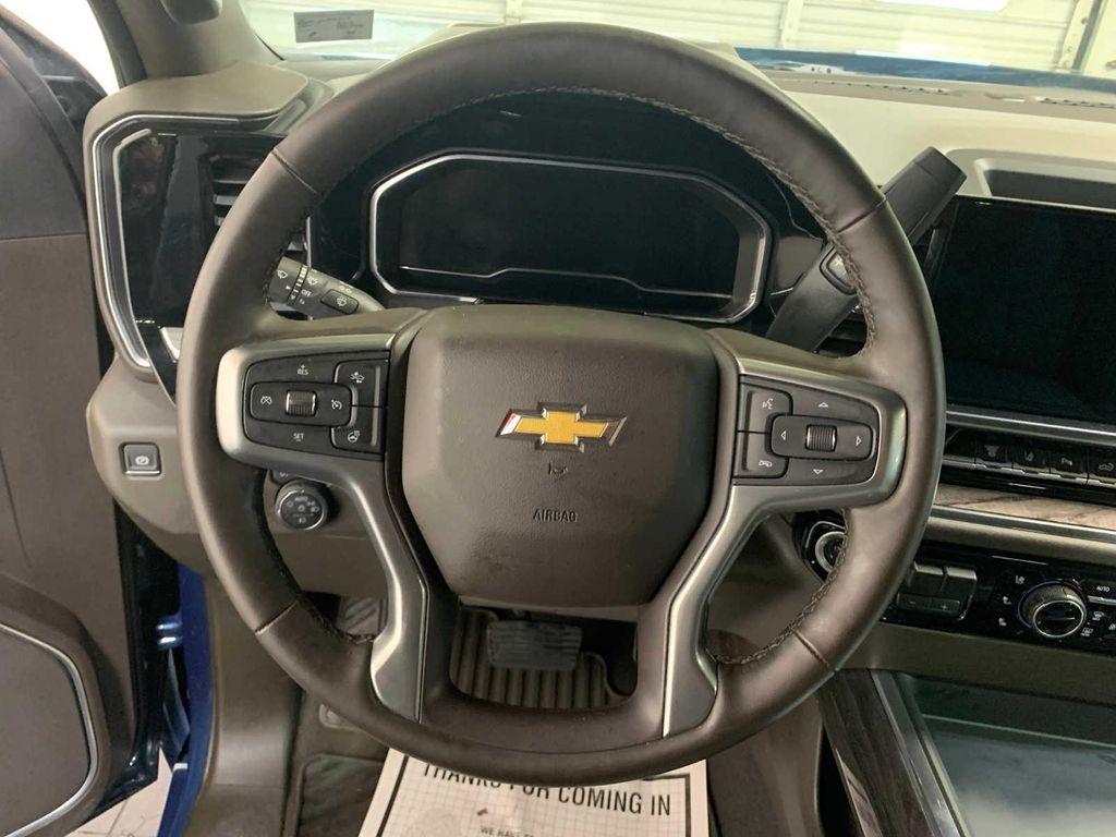 used 2025 Chevrolet Silverado 3500 car, priced at $72,989