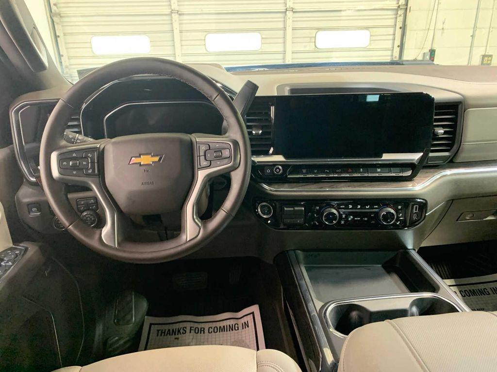 used 2025 Chevrolet Silverado 3500 car, priced at $72,989