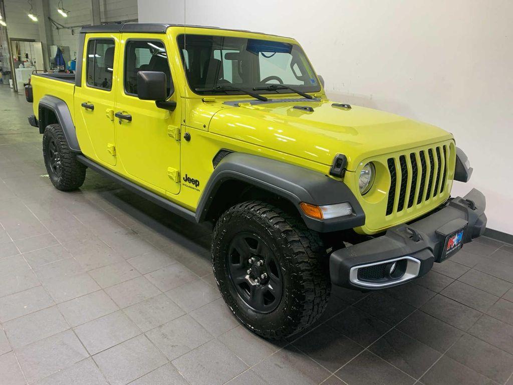 used 2023 Jeep Gladiator car, priced at $30,592