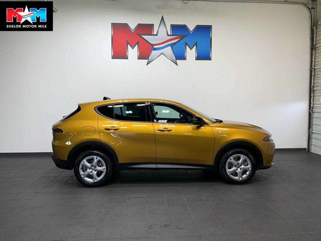 new 2025 Dodge Hornet car, priced at $29,680