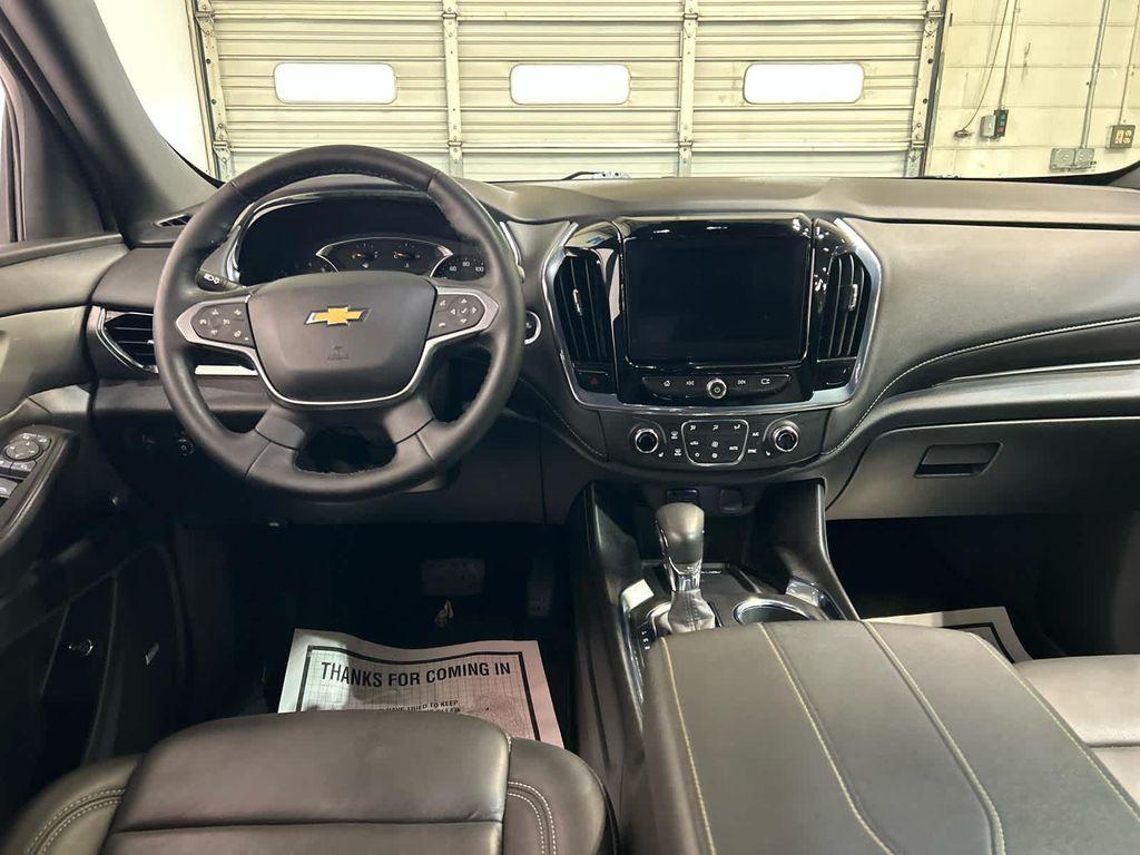 used 2023 Chevrolet Traverse car, priced at $40,789