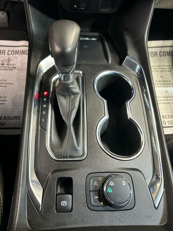 used 2023 Chevrolet Traverse car, priced at $40,789