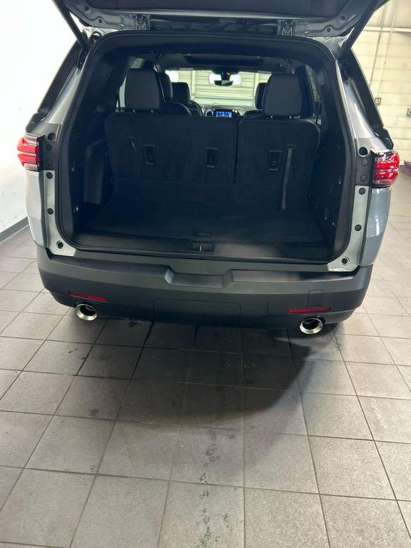 used 2023 Chevrolet Traverse car, priced at $40,789