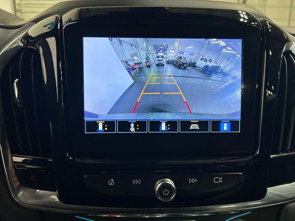 used 2023 Chevrolet Traverse car, priced at $40,789