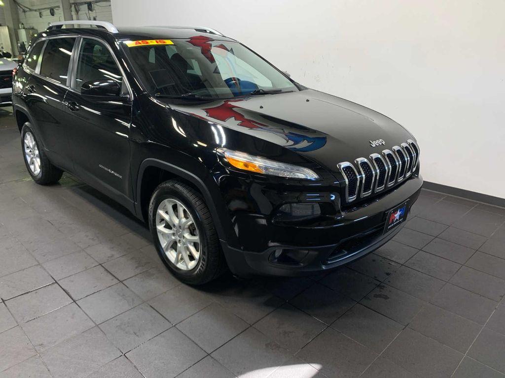 used 2018 Jeep Cherokee car, priced at $12,789