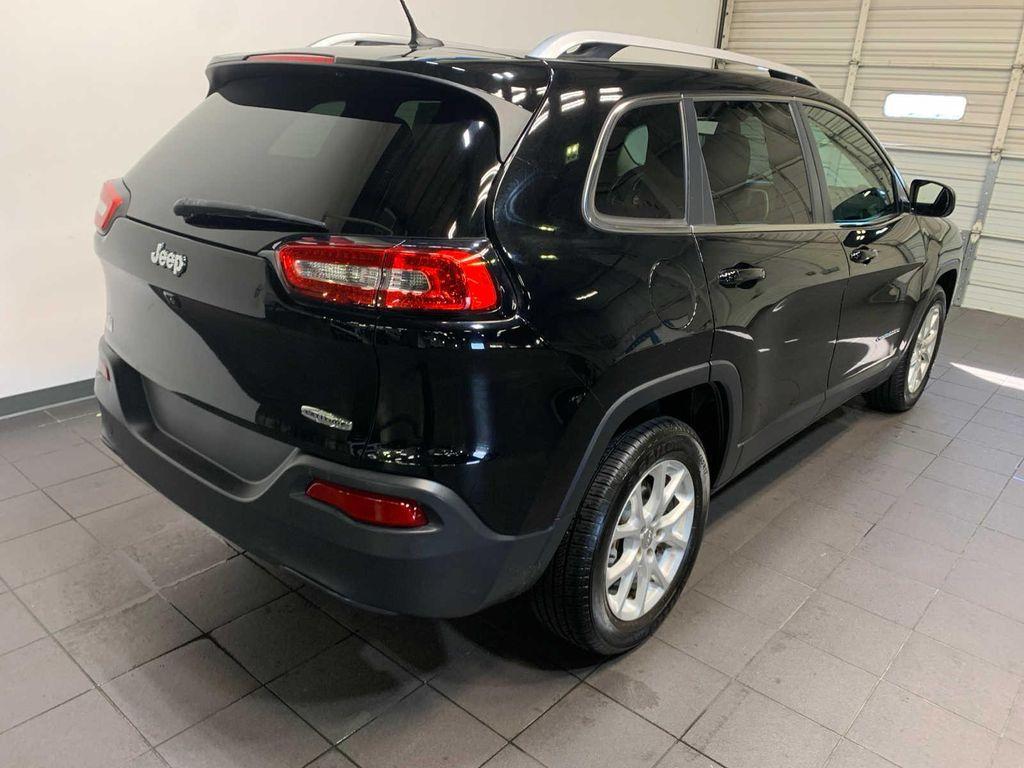 used 2018 Jeep Cherokee car, priced at $12,789