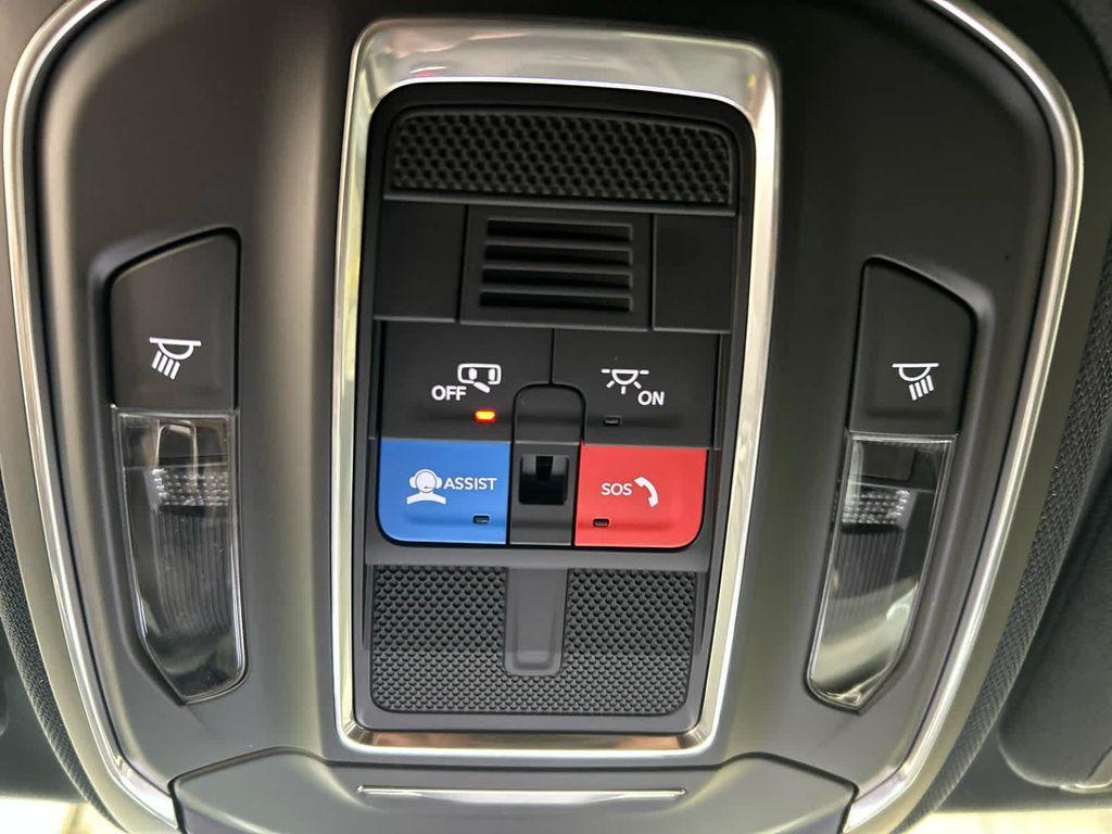 new 2026 Jeep Cherokee car, priced at $40,287