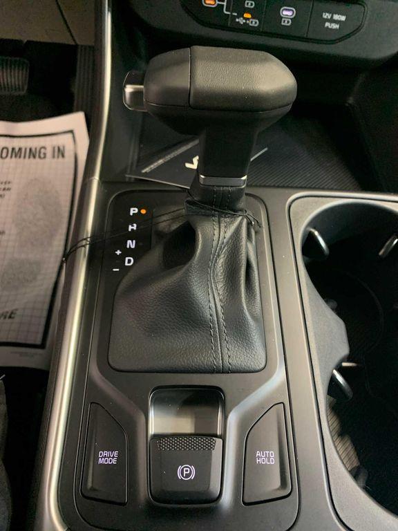 new 2026 Kia Carnival car, priced at $39,799