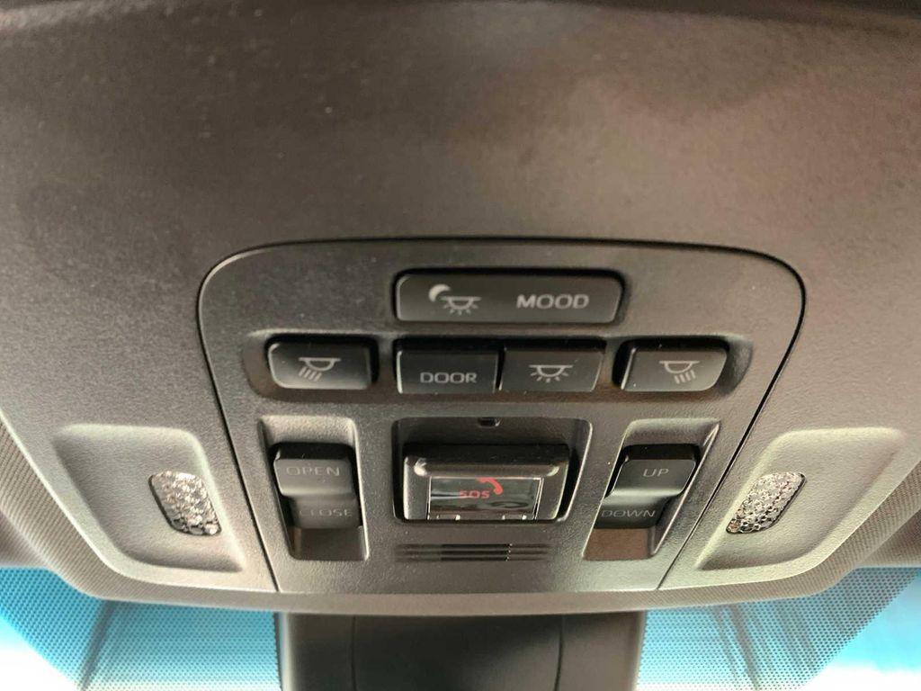 used 2021 Toyota Avalon car, priced at $30,978