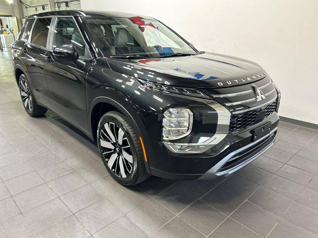 new 2026 Mitsubishi Outlander car, priced at $43,567