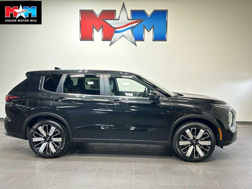 new 2026 Mitsubishi Outlander car, priced at $43,567