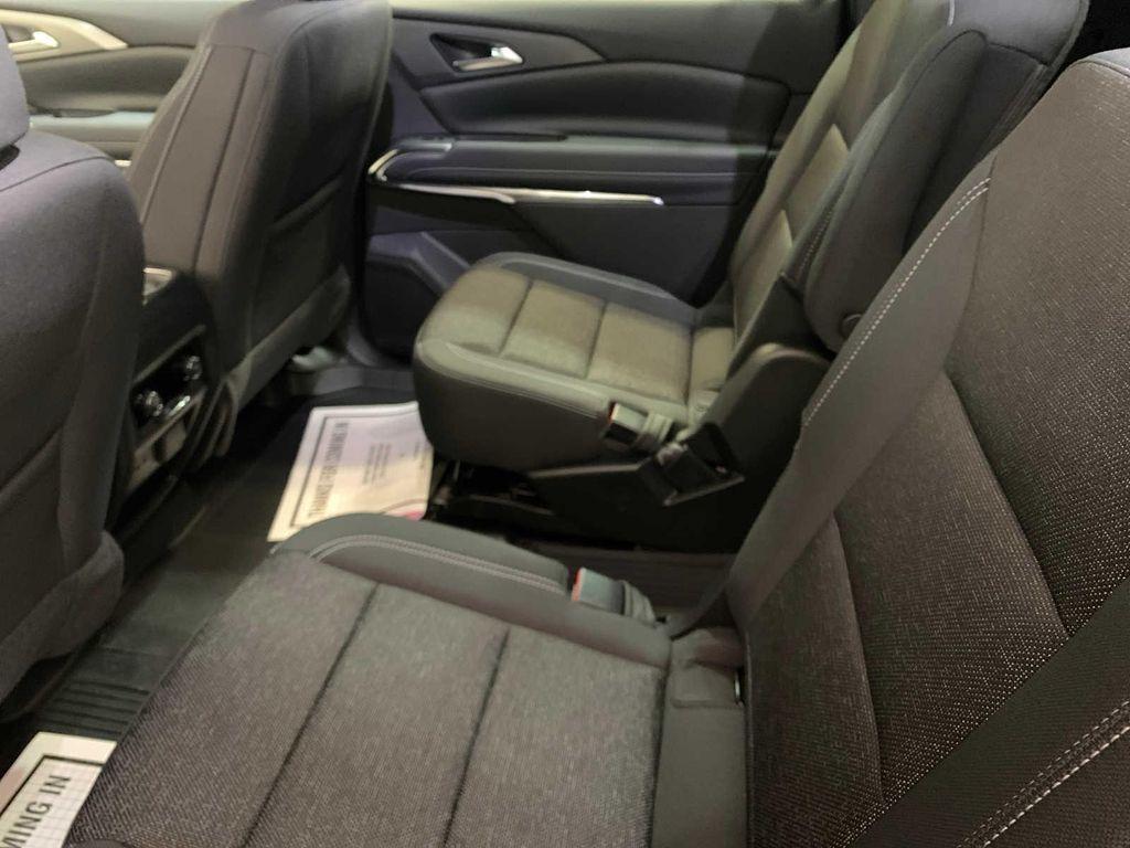 new 2026 Chevrolet Traverse car, priced at $45,940