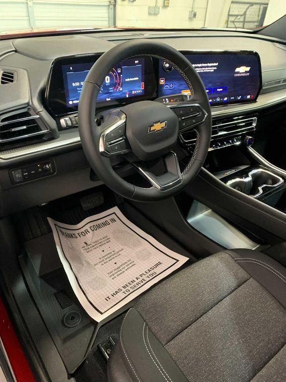 new 2026 Chevrolet Traverse car, priced at $45,940