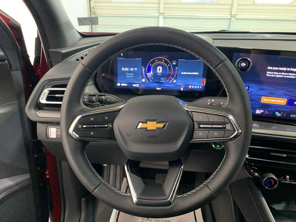 new 2026 Chevrolet Traverse car, priced at $45,940