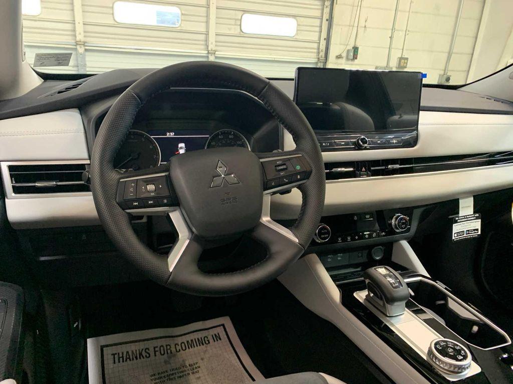 new 2026 Mitsubishi Outlander car, priced at $39,115