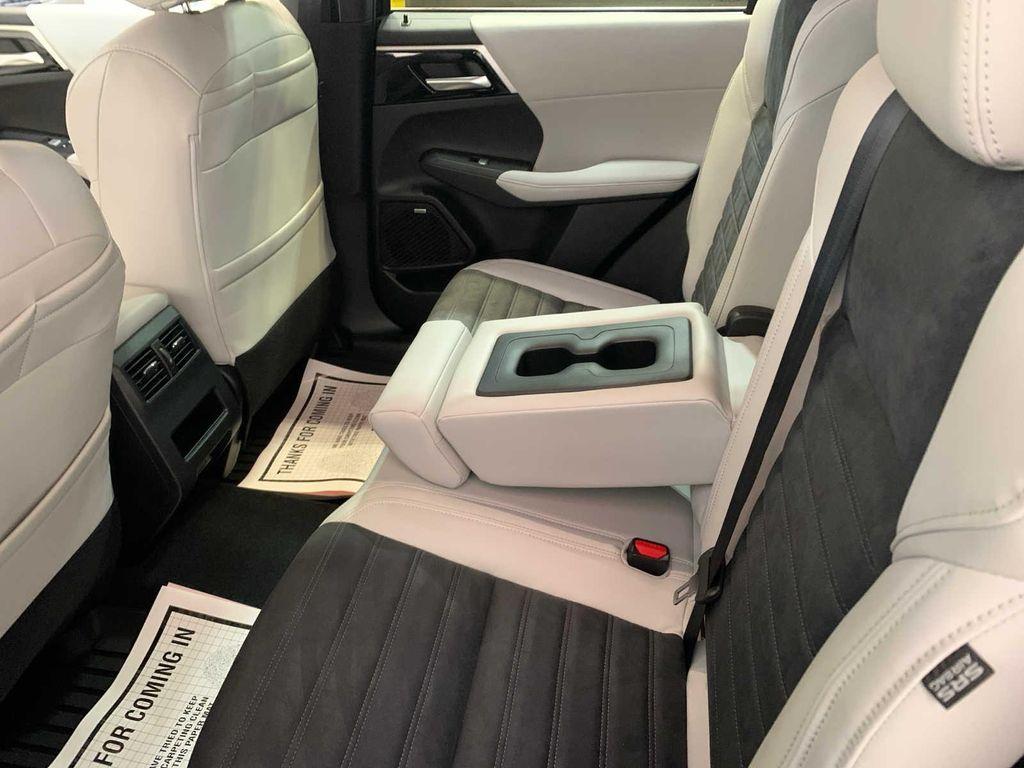 new 2026 Mitsubishi Outlander car, priced at $39,115