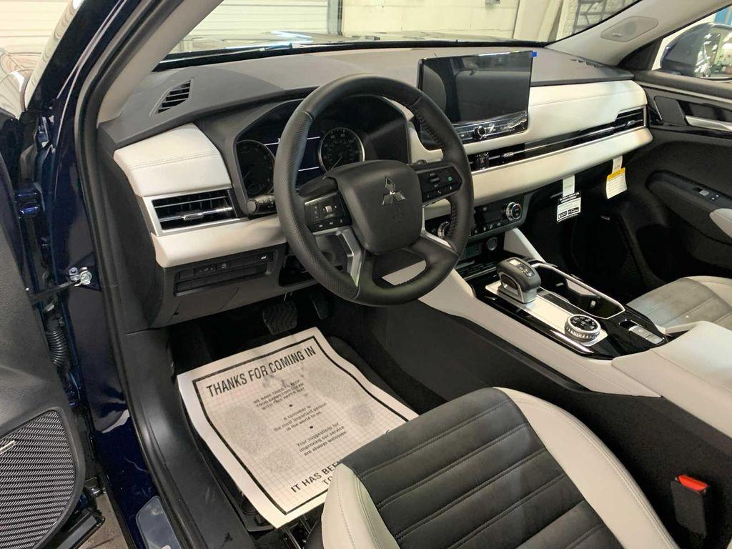 new 2026 Mitsubishi Outlander car, priced at $39,115